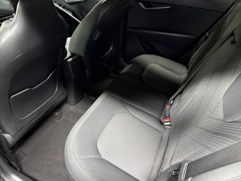 KIA NIRO Niro 1.6 Gdi Hybrid 2 Nav 5Dr Dct Estate