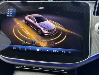 MERCEDES-BENZ E CLASS E220D Amg Line Advanced 4Dr 9G-Tronic