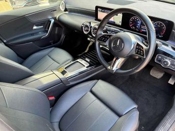 MERCEDES-BENZ A CLASS A180 Sport Executive 5Dr Auto