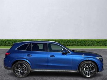 MERCEDES-BENZ GLC Glc 220D 4Matic Amg Line 5Dr 9G-Tronic