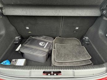 VAUXHALL MOKKA 100Kw Sri Premium 50Kwh 5Dr Auto
