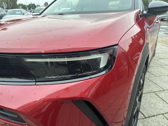 VAUXHALL MOKKA 100Kw Sri Premium 50Kwh 5Dr Auto