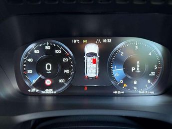VOLVO XC90 2.0 B5D [235] R Design 5Dr Awd Geartronic