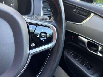 VOLVO XC90 2.0 B5D [235] R Design 5Dr Awd Geartronic