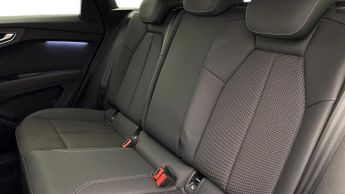 AUDI Q4 40 S Line Suv 5Dr Electric Auto 82Kwh (204 Ps)