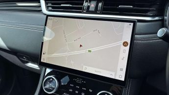 JAGUAR F-PACE 2.0 D200 R-Dynamic Hse Black 5Dr Auto Awd