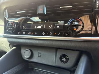 NISSAN QASHQAI 1.5 E-Power N-Connecta 5Dr Auto