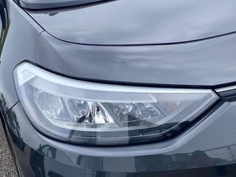 VOLKSWAGEN ID.3 Pro Performance 58Kwh Life Hatchback 5Dr Electric Auto (204 Ps)
