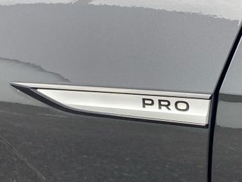 VOLKSWAGEN ID.3 Pro Performance 58Kwh Life Hatchback 5Dr Electric Auto (204 Ps)