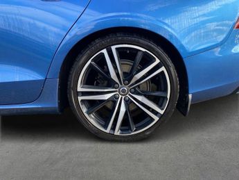 VOLVO S60 2.0 T5 R-Design Plus Saloon 4Dr Petrol Auto Euro 6 (S/S) (250 Ps