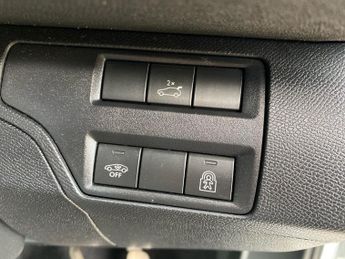 PEUGEOT 5008 1.6 Thp Gt Line Premium Suv 5Dr Petrol Eat Euro 6 (S/S) (165 Ps)