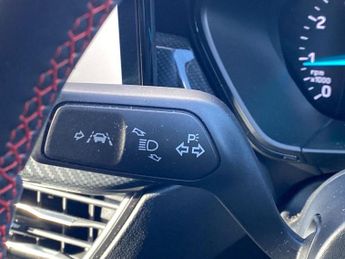 FORD FOCUS 1.0 Ecoboost Hybrid Mhev 155 St-Line 5Dr Auto