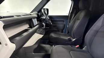 LAND ROVER DEFENDER 3.0 D250 Hard Top Auto