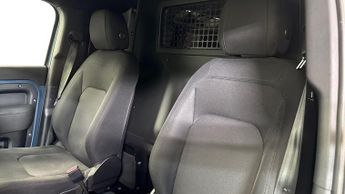 LAND ROVER DEFENDER 3.0 D250 Hard Top Auto