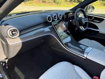 MERCEDES-BENZ C CLASS C200 Amg Line 5Dr 9G-Tronic