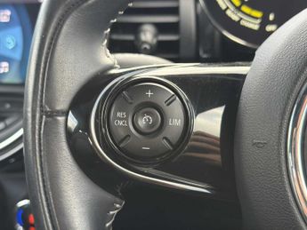 MINI HATCHBACK 135Kw Cooper S Level 3 33Kwh 3Dr Auto