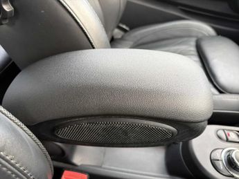 MINI HATCHBACK 135Kw Cooper S Level 3 33Kwh 3Dr Auto
