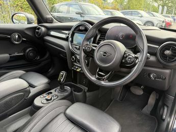 MINI HATCHBACK 135Kw Cooper S Level 3 33Kwh 3Dr Auto