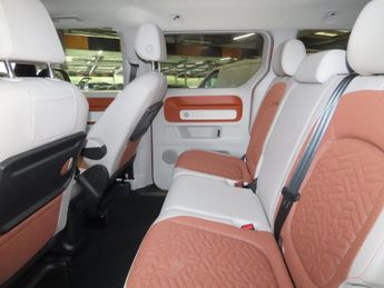 VOLKSWAGEN ID. BUZZ Pro 77Kwh 1St Edition Mpv 5Dr Electric Auto (204 Ps)