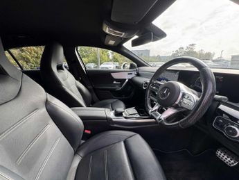 MERCEDES-BENZ A CLASS A35 4Matic Executive Edition 5Dr Auto