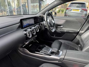 MERCEDES-BENZ A CLASS A35 4Matic Executive Edition 5Dr Auto