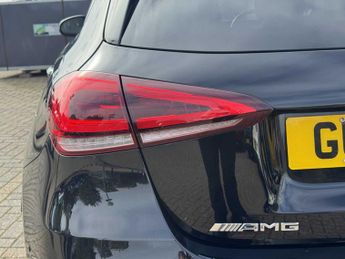MERCEDES-BENZ A CLASS A35 4Matic Executive Edition 5Dr Auto