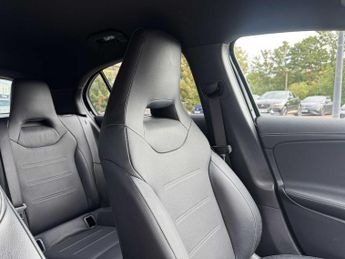 MERCEDES-BENZ A CLASS A35 4Matic Executive Edition 5Dr Auto