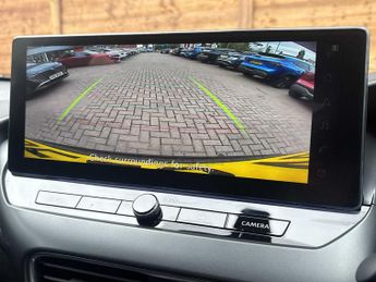 NISSAN JUKE 1.0 Dig-T N-Connecta 5Dr Dct