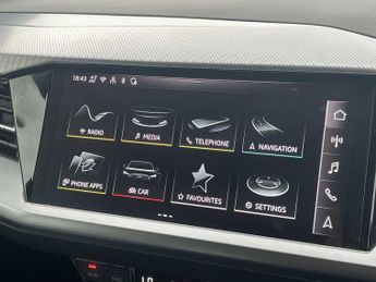 AUDI Q4 210Kw 45 Quattro 82Kwh Sport 5Dr Auto [Leather]