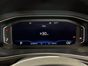 VOLKSWAGEN T-ROC 2.0 Tsi Sel Suv 5Dr Petrol Dsg 4Motion Euro 6 (S/S) (190 Ps)