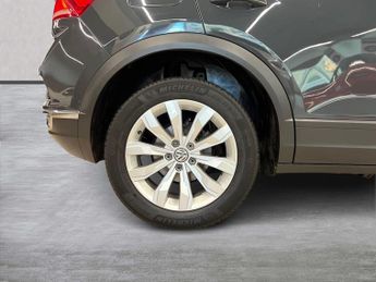 VOLKSWAGEN T-ROC 1.0 Tsi Se 5Dr