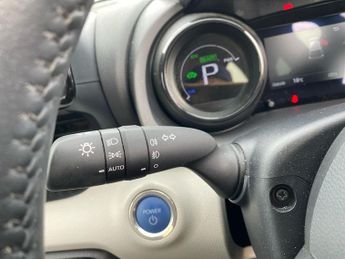 TOYOTA YARIS 1.5 Vvt-H Excel Hatchback 5Dr Petrol Hybrid E-Cvt Euro 6 (S/S) (