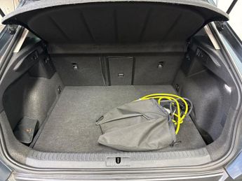 CUPRA FORMENTOR 1.5 Ehybrid 204 V1 5Dr Dsg