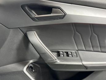 CUPRA FORMENTOR 1.5 Ehybrid 204 V1 5Dr Dsg