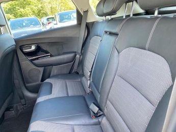 KIA NIRO 1.6 Gdi Hybrid 2 5Dr Dct