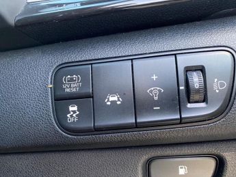 KIA NIRO 1.6 Gdi Hybrid 2 5Dr Dct