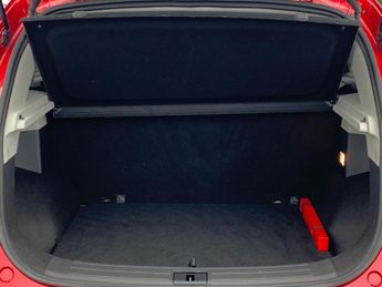 MG MOTOR UK ZS 1.0T Gdi Exclusive 5Dr Dct