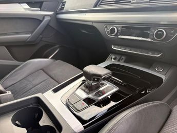 AUDI Q5 40 Tdi Quattro S Line 5Dr S Tronic
