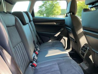 SKODA KAROQ 1.5 Tsi Act Se L Suv 5Dr Petrol Dsg Euro 6 (S/S) (150 Ps)