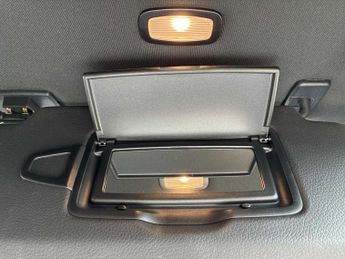 MERCEDES-BENZ C CLASS C300 Amg Line Premium 2Dr 9G-Tronic