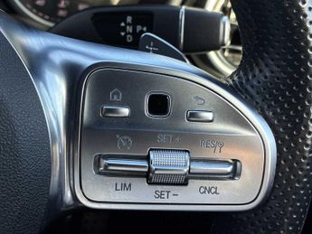 MERCEDES-BENZ C CLASS C300D Amg Line 5Dr 9G-Tronic