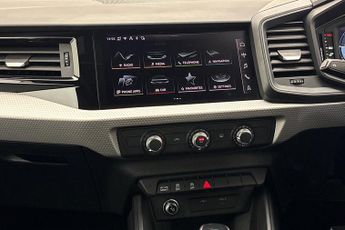 AUDI A1 1.5 Tfsi 35 Black Edition Sportback 5Dr Petrol S Tronic Euro 6 (