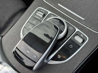 MERCEDES-BENZ C CLASS C300 Amg Line Premium 2Dr 9G-Tronic