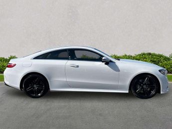 MERCEDES-BENZ E CLASS E300 Amg Line 2Dr 9G-Tronic