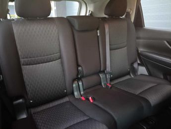 NISSAN X-TRAIL 2.0 Dci N-Connecta 5Dr 4Wd Xtronic [7 Seat]