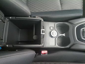NISSAN X-TRAIL 2.0 Dci N-Connecta 5Dr 4Wd Xtronic [7 Seat]