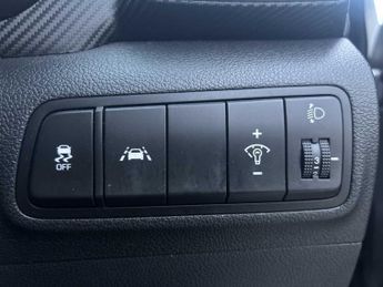HYUNDAI TUCSON 1.6 Gdi Se Nav 5Dr 2Wd