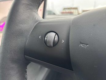 TESLA MODEL 3 Standard Plus 4Dr Auto