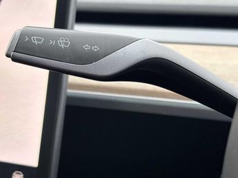 TESLA MODEL 3 Standard Plus 4Dr Auto