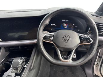 VOLKSWAGEN TOUAREG 3.0 Tdi V6 Black Edition Suv 5Dr Diesel Tiptronic 4Motion Euro 6
